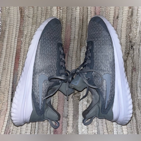 Nike Renew Rival Grey‎ Running Shoes Women’s Size 8 - Picture 6 of 10
